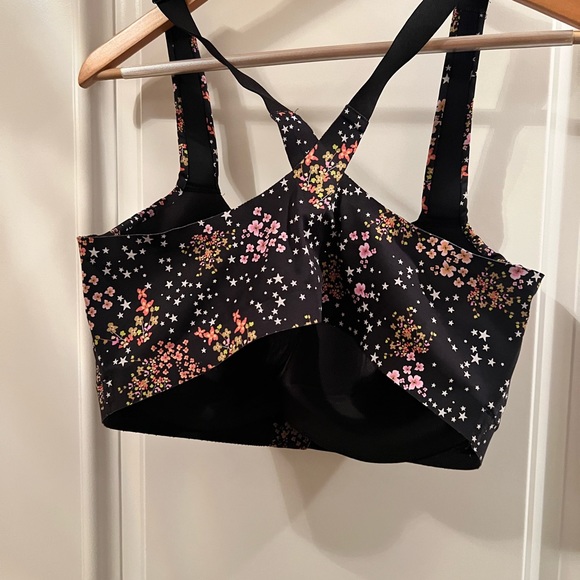 Victorias secrets sports bar - Picture 8 of 9